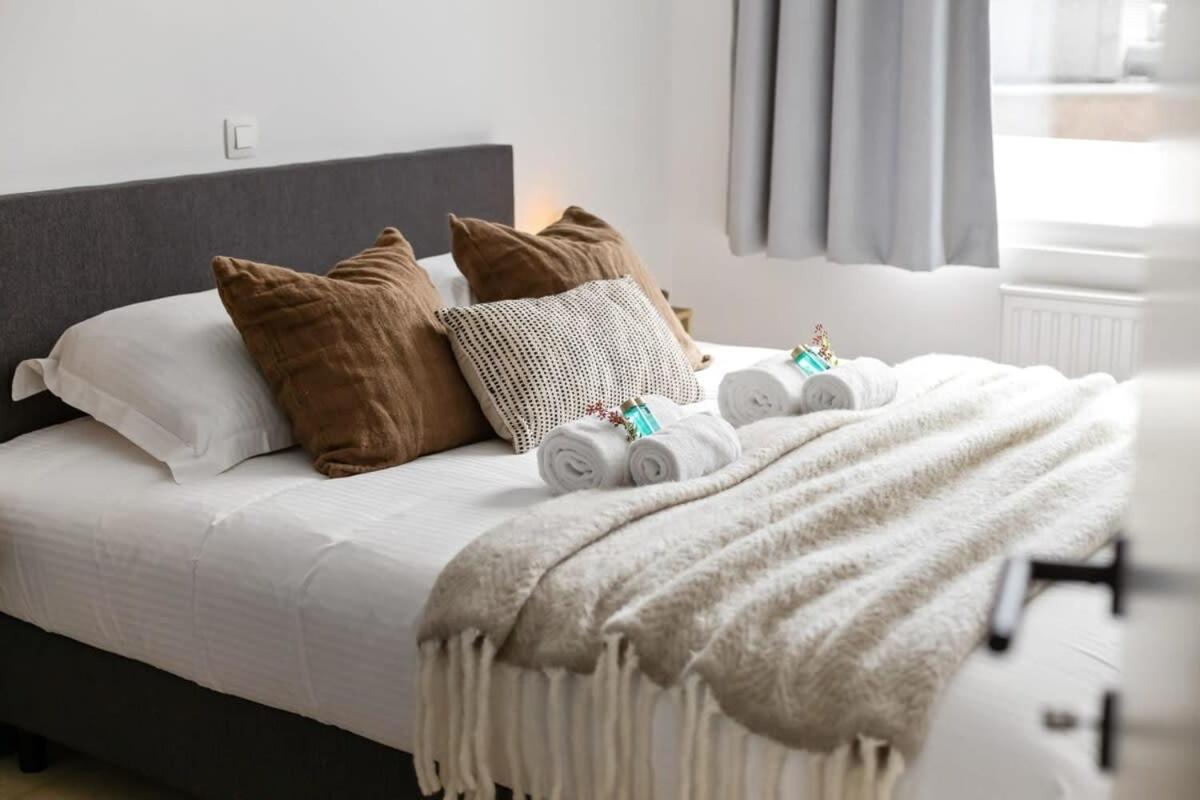 Huswell - Renovated Apartment In The Heart Of Oostende Eksteriør billede