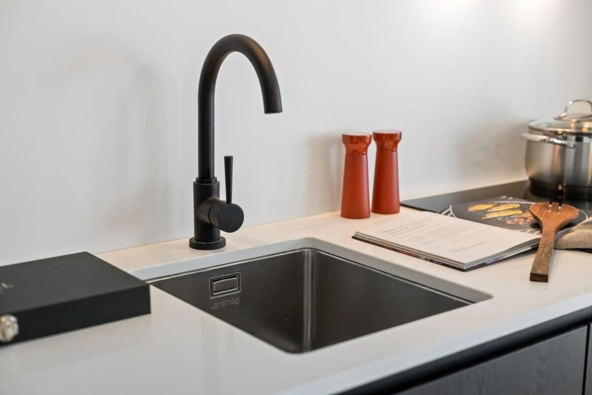 Huswell - Renovated Apartment In The Heart Of Oostende Eksteriør billede
